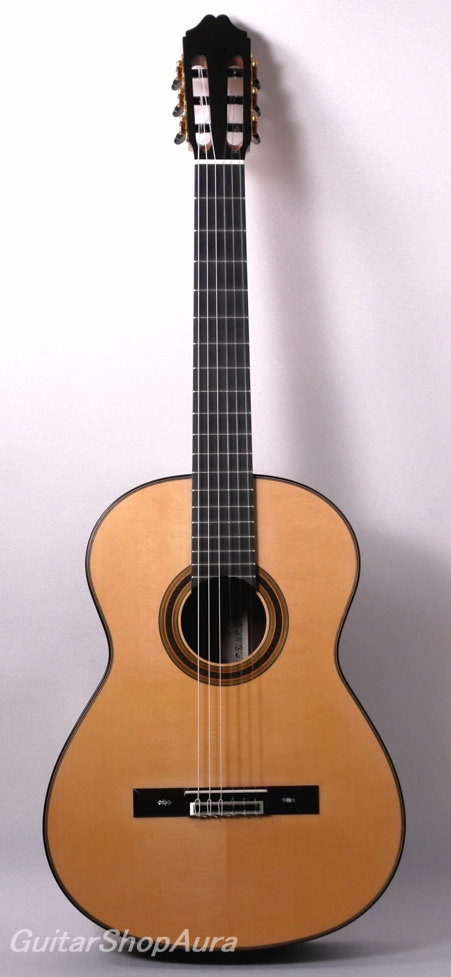 Antonio marin montero outlet guitar for sale