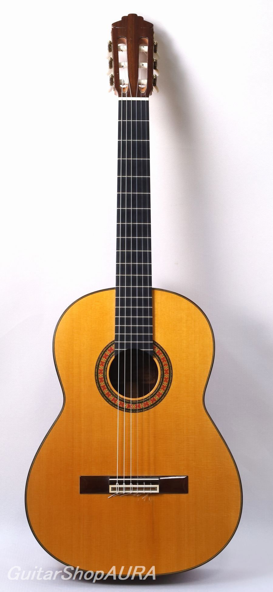 Japanese 2025 classical guitars