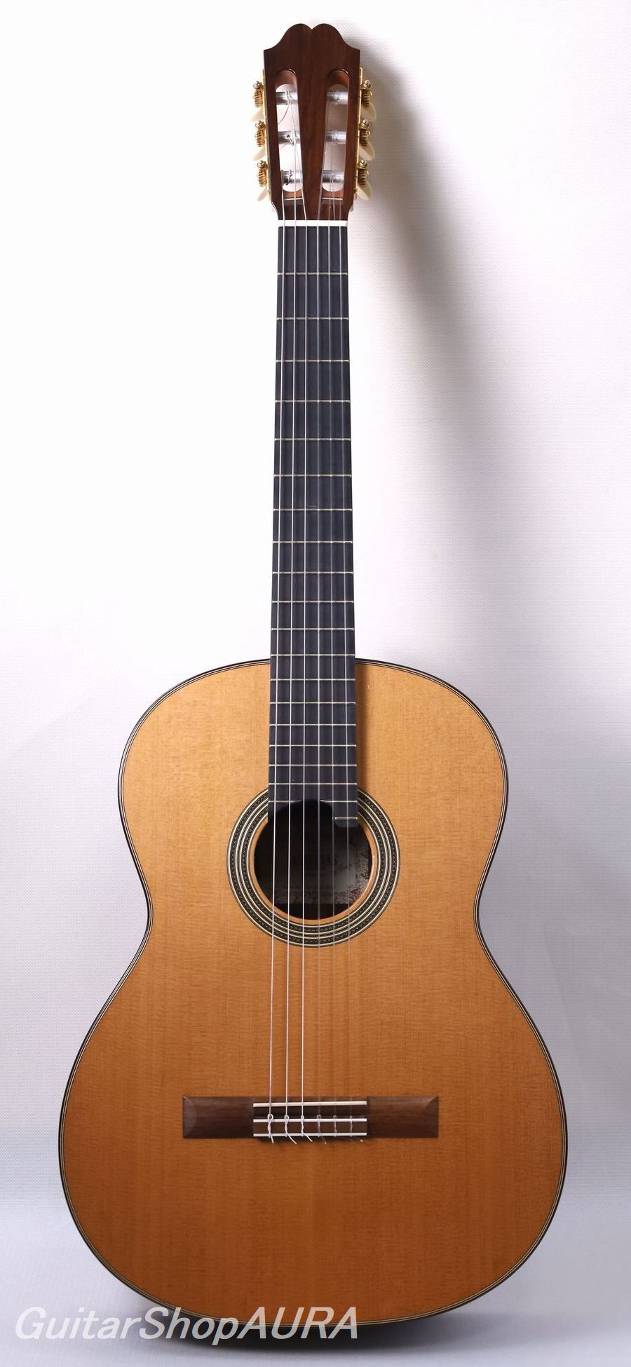 アグアド(Angel Benito Aguado) クラシックギター 2025 Angel Benito